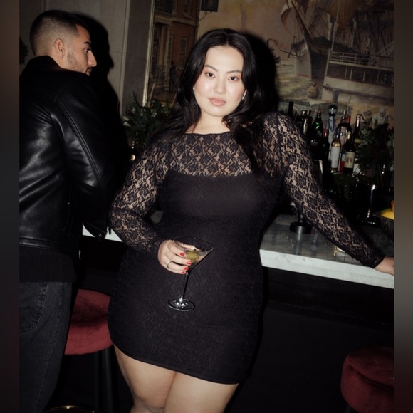 Abercrombie A+F Lace Long Sleeve Mini Dress - Picture 2 of 6